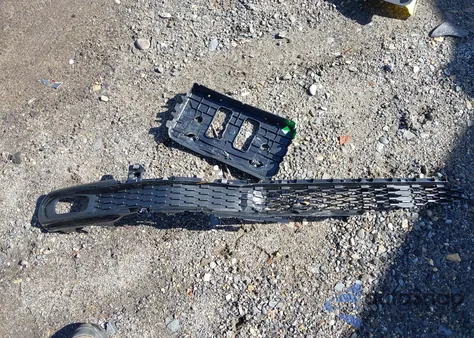 2025 Toyota Sienna Xle z USA, uszkodzony, nr VIN 5TDYSKFCXSS174782